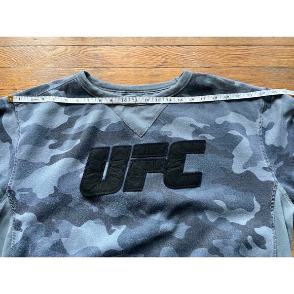 UFC Green Camo Crew Neck Sweatshirt Mens sz XL - Picture 8 of 10